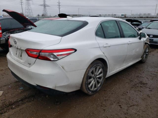 4T1B11HK3KU242919 - 2019 TOYOTA CAMRY L WHITE photo 3