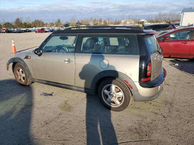 WMWML3C53ATX51382 - 2010 MINI COOPER CLUBMAN BEIGE photo 2