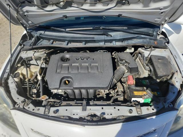 2T1BU4EE2BC615974 - 2011 TOYOTA COROLLA BASE Білий фото 11
