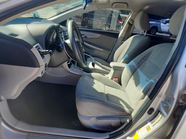 2T1BU4EE2BC615974 - 2011 TOYOTA COROLLA BASE Білий фото 7