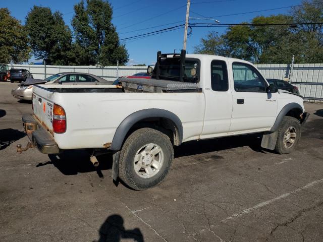 5TEWM72N22Z043032 - 2002 TOYOTA TACOMA XTRACAB أبيض صورة 3