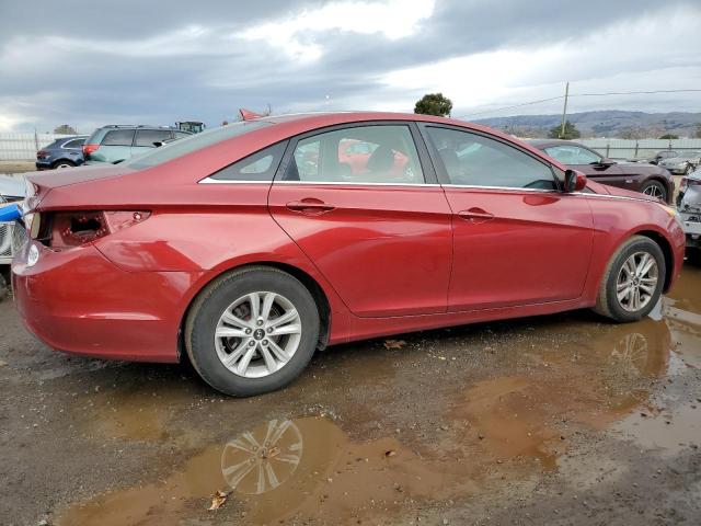 5NPEB4AC3BH217113 - 2011 HYUNDAI SONATA GLS RED photo 3