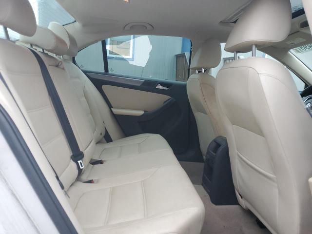 3VW3L7AJ7DM408872 - 2013 VOLKSWAGEN JETTA TDI Weiß Foto 10