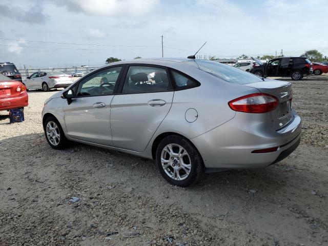 3FADP4BJ9FM113936 - 2015 FORD FIESTA SE SILVER photo 2