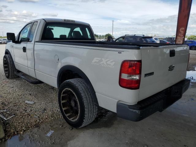 1FTRF12266NB88299 - 2006 FORD F150 WHITE photo 2