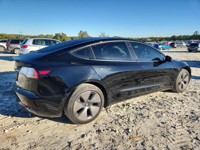 5YJ3E1EA0NF186251 - 2022 TESLA MODEL 3 BLACK photo 3
