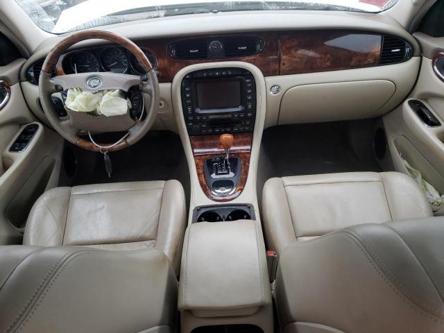 SAJWA71C14SG16832 - 2004 JAGUAR XJ8 WHITE photo 8