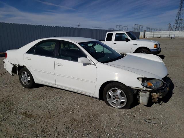 4T1BF32K63U049266 - 2003 TOYOTA CAMRY LE WHITE photo 4