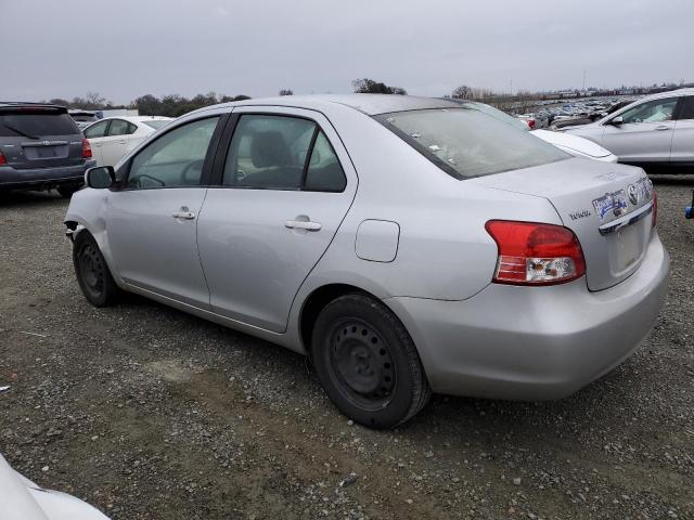 JTDBT923771115839 - 2007 TOYOTA YARIS SILVER photo 2