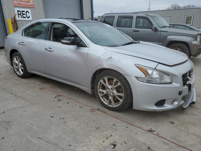 1N4AA5APXEC455539 - 2014 NISSAN MAXIMA S SILVER photo 4