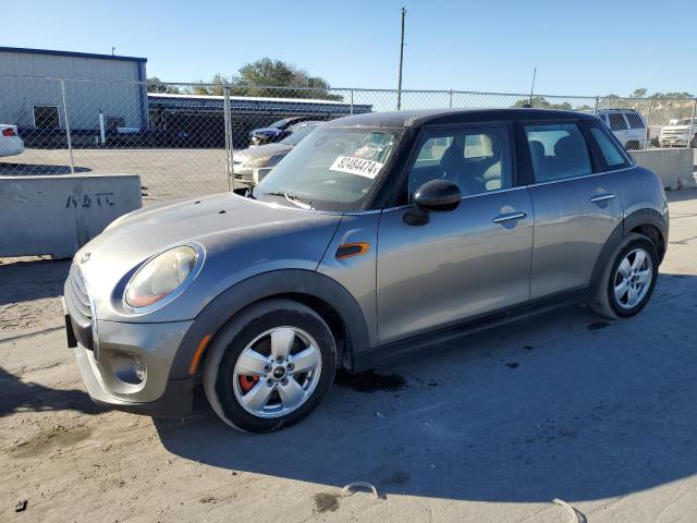 WMWXU1C53G2D57784 - 2016 MINI COOPER GRAY photo 1