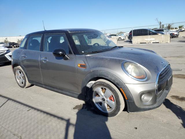 WMWXU1C53G2D57784 - 2016 MINI COOPER GRAY photo 4