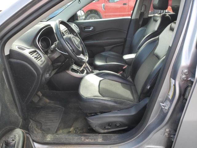 3C4NJDBB1JT230630 - 2018 JEEP COMPASS LATITUDE GRAY photo 7