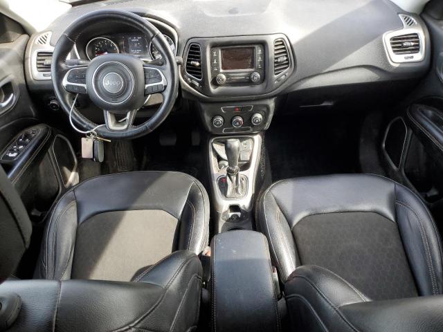 3C4NJDBB1JT230630 - 2018 JEEP COMPASS LATITUDE GRAY photo 8