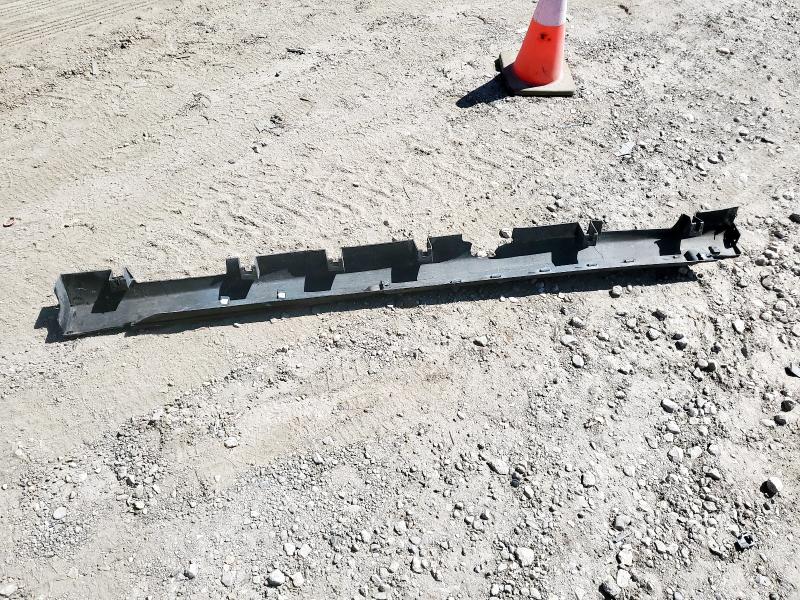 3FA6P0HD9HR311926 - 2017 FORD FUSION SE BLACK photo 12