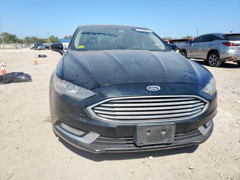 3FA6P0HD9HR311926 - 2017 FORD FUSION SE BLACK photo 5