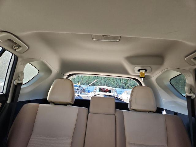 JTMRFREV6FD154843 - 2015 TOYOTA RAV4 XLE WHITE photo 10