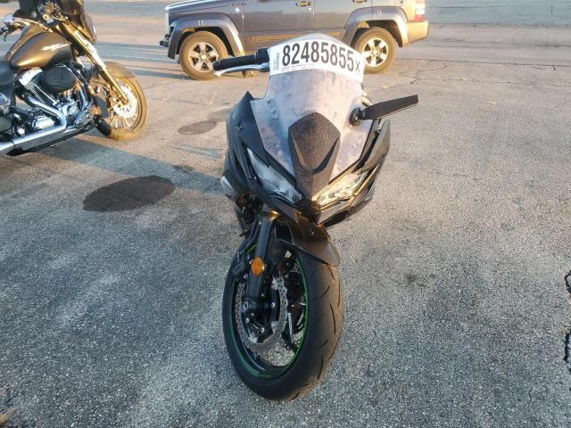 ML5EXER18SDAG0767 - 2025 KAWASAKI EX650 R Чорний фото 2