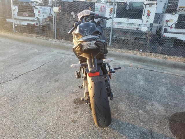 ML5EXER18SDAG0767 - 2025 KAWASAKI EX650 R Чорний фото 4