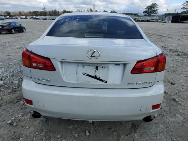 JTHCK262462001644 - 2006 LEXUS IS 250 WHITE photo 6