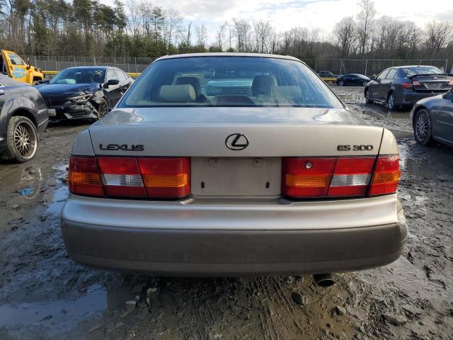 JT8BF28G0X5068766 - 1999 LEXUS ES 300 SILVER photo 6