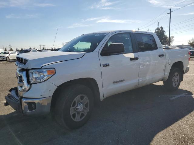 2017 TOYOTA TUNDRA CREWMAX SR5, 