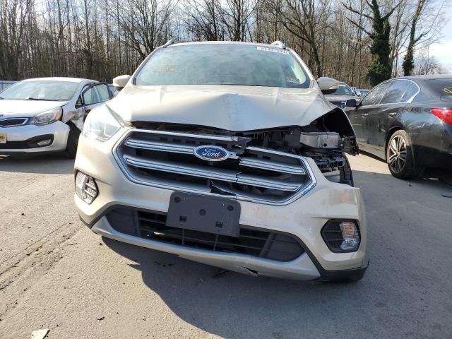 1FMCU0J91HUA57094 - 2017 FORD ESCAPE TITANIUM BEIGE photo 5