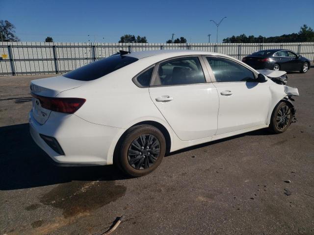 3KPF24AD5KE100165 - 2019 KIA FORTE FE WHITE photo 3
