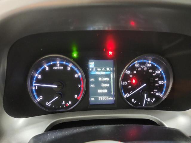 JTMZFREV3JJ180309 - 2018 TOYOTA RAV4 LE Белый фото 9