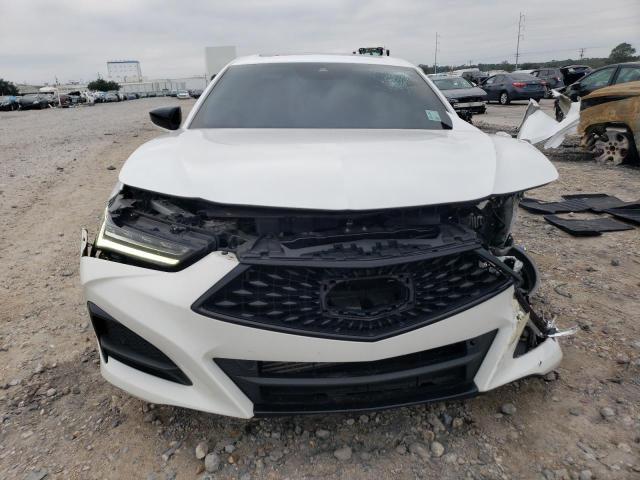 19UUB5F54NA002638 - 2022 ACURA TLX TECH A WHITE photo 5