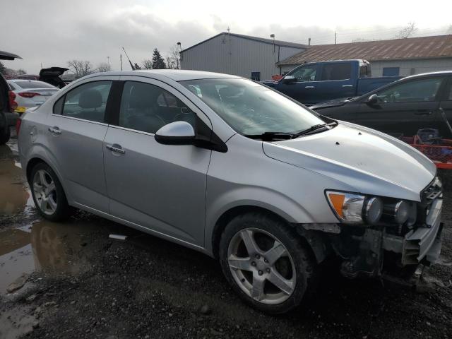 1G1JE5SH8D4127656 - 2013 CHEVROLET SONIC LTZ SILVER photo 4