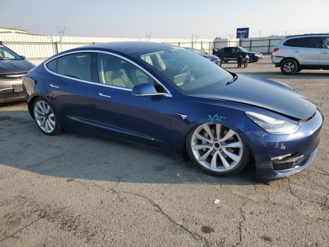 5YJ3E1EA7KF324413 - 2019 TESLA MODEL 3 Niebieski zdjęcie 4