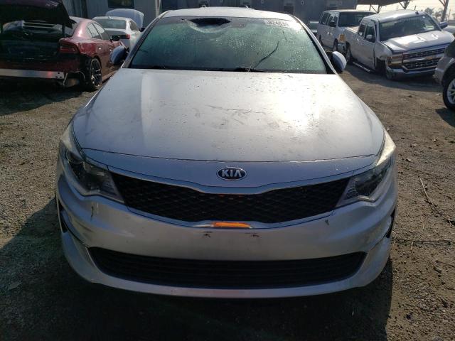 5XXGT4L31GG060977 - 2016 KIA OPTIMA LX SILVER photo 5