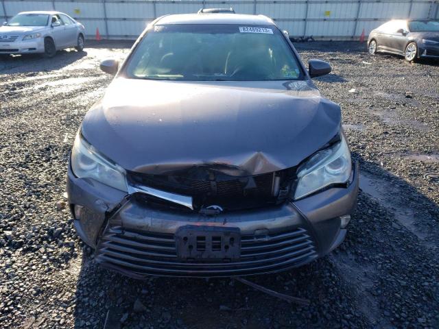 4T4BF1FK7FR450057 - 2015 TOYOTA CAMRY LE GRAY photo 5