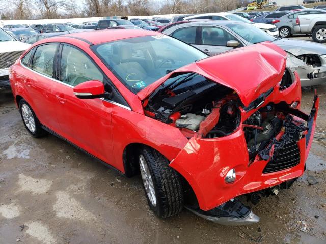 1FAHP3H25CL108855 - 2012 FORD FOCUS SEL RED photo 4