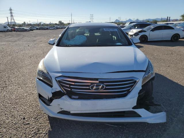 5NPE24AF0FH194471 - 2015 HYUNDAI SONATA SE თეთრი ფოტო 5