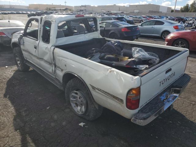 4TAWN74N1VZ283971 - 1997 TOYOTA TACOMA XTRACAB SR5 WHITE photo 2