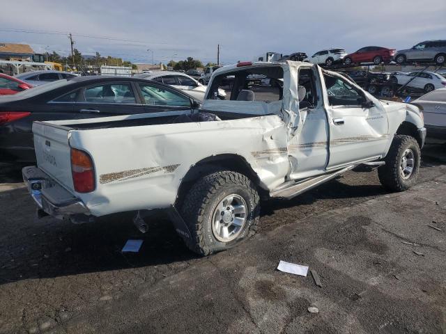 4TAWN74N1VZ283971 - 1997 TOYOTA TACOMA XTRACAB SR5 WHITE photo 3