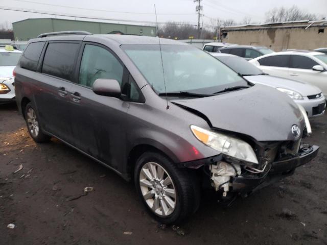 5TDJK3DC9BS004262 - 2011 TOYOTA SIENNA LE GRAY photo 4