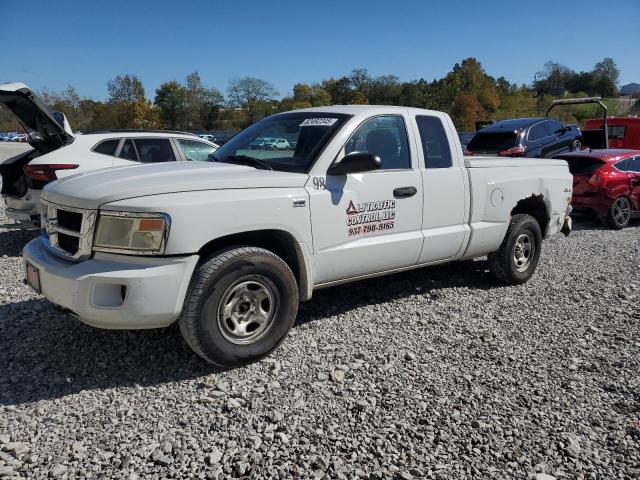 2011 DODGE DAKOTA ST, 