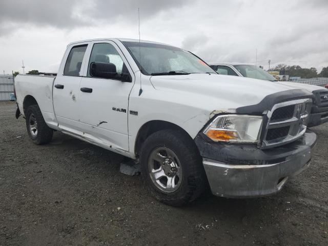 1D7RB1GT8AS162588 - 2010 DODGE RAM 1500 Սպիտակ լուսանկար 4