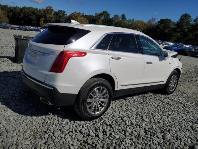 1GYKNDRS4HZ185693 - 2017 CADILLAC XT5 LUXURY WHITE photo 3