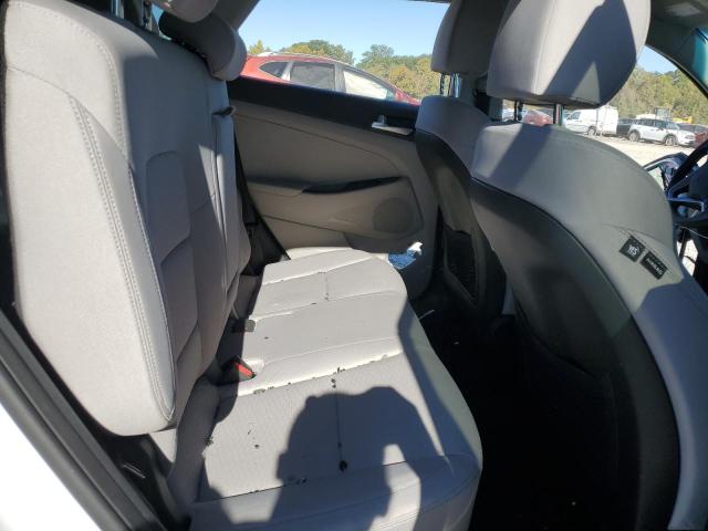 KM8J23A47KU021405 - 2019 HYUNDAI TUCSON SE თეთრი ფოტო 11