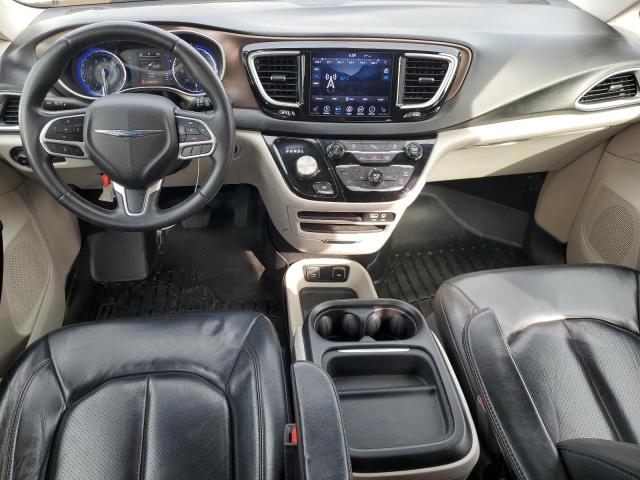 2C4RC1BGXJR217464 - 2018 CHRYSLER PACIFICA TOURING L Argent photo 8