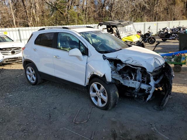 KL7CJMSBXGB759346 - 2016 CHEVROLET TRAX LTZ WHITE photo 4