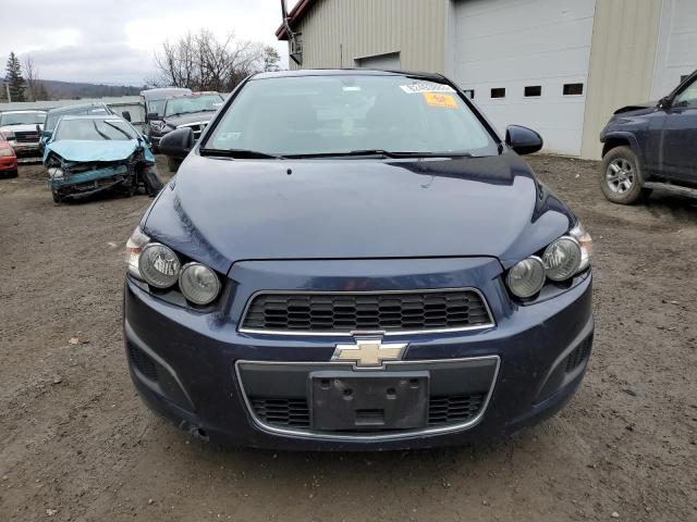 1G1JA5SG5F4220690 - 2015 CHEVROLET SONIC LS BLUE photo 5