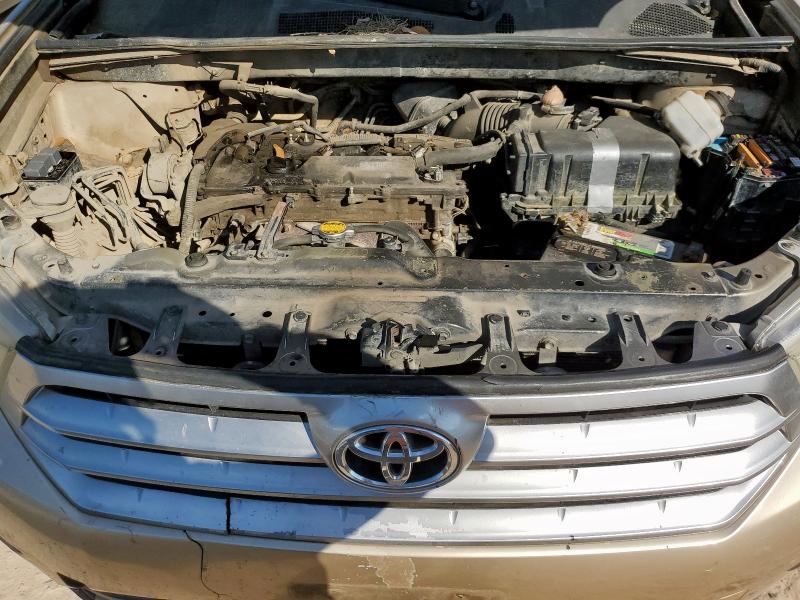 5TDZA3EHXBS012676 - 2011 TOYOTA HIGHLANDER BASE Crème photo 12