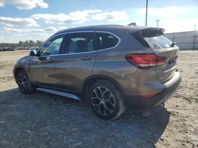 WBXJG9C06L5P15035 - 2020 BMW X1 XDRIVE28I GRAY photo 2