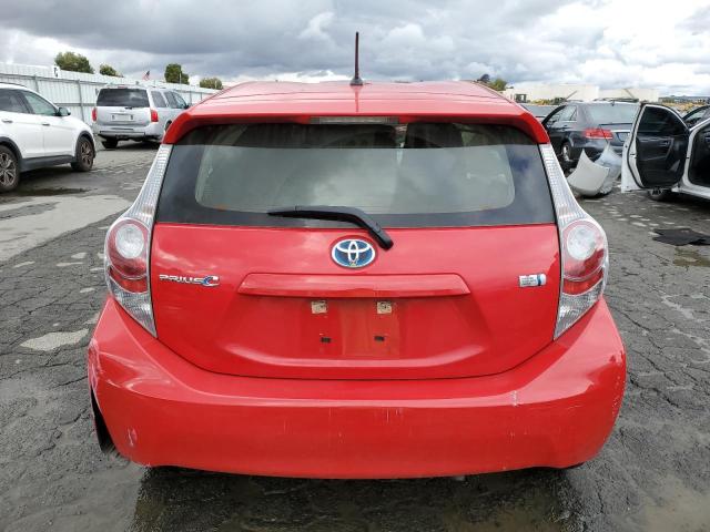 JTDKDTB34E1569568 - 2014 TOYOTA PRIUS C 红色 照片 6