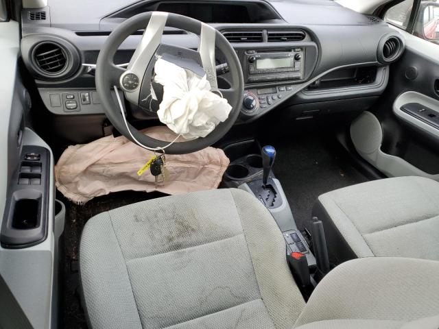 JTDKDTB34E1569568 - 2014 TOYOTA PRIUS C 红色 照片 8